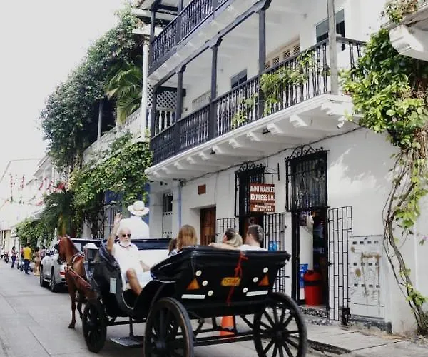 Habitación Centro Histórico Cartagena de Indias 2D