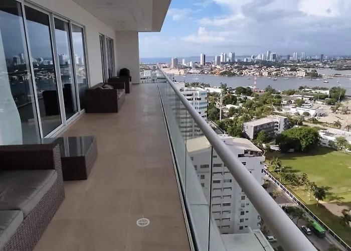 Lujoso apartamento Boca grande Condominio H2