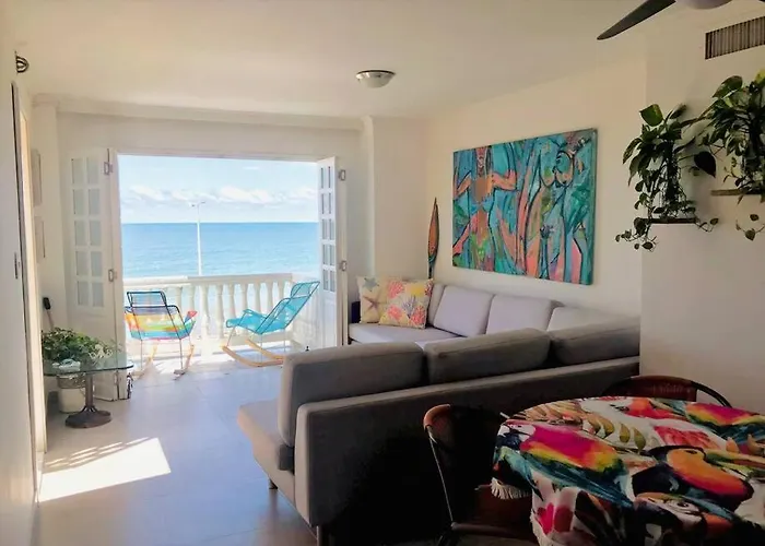 Apt. With Rooftop & Ocean View In The Old City