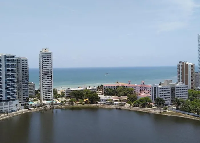 Comodo Estudio Con Vista Al Lago
