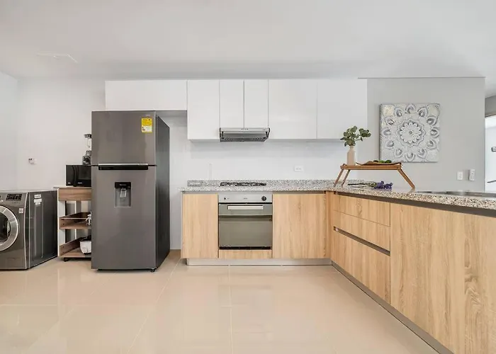 Montu 1404A Beautiful 2Queenbeds2Bath W Ac Near Beach