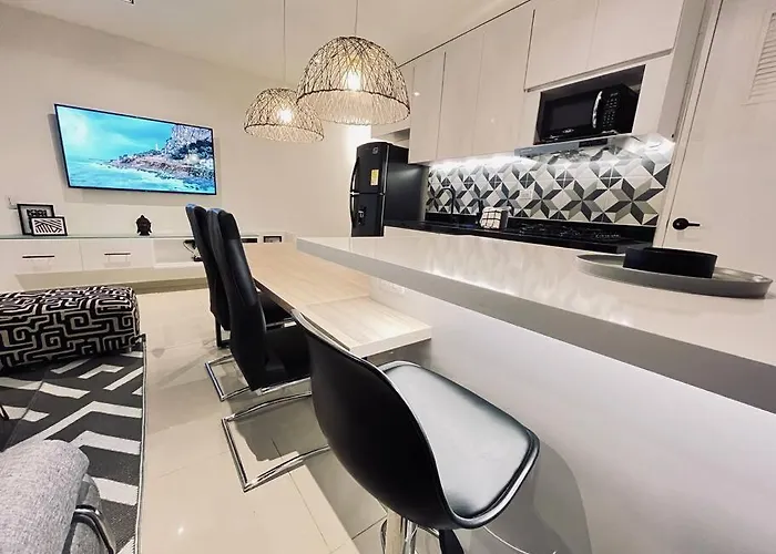 Espanola 2B Dream Apartment Cartagena 2Bed 1Ba