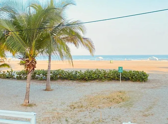 Apartamento Frente a la Playa Morros 922