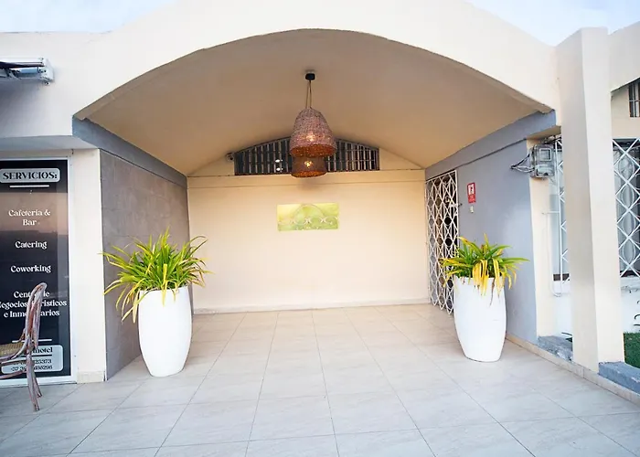 Hotel Juna