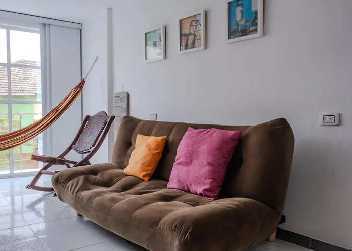Apartamento Con Amplia Terraza