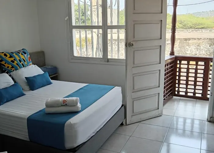Comodo Apartamento De La Ciudad Amurallada Y El Centro Historico.