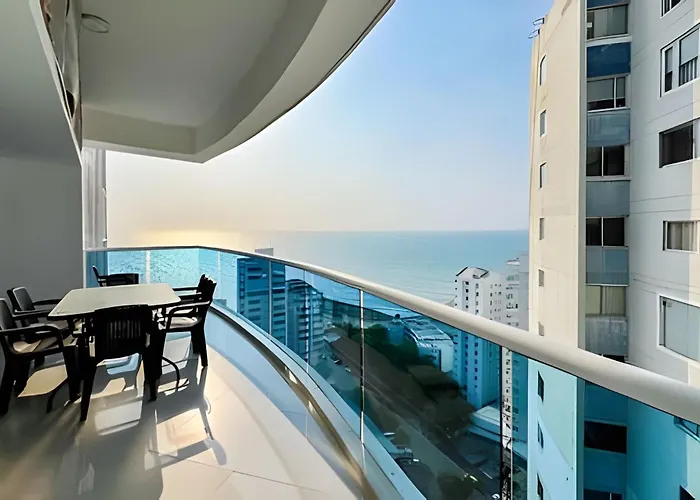 Apartamento 2 Dormitorios Laguito. Vista Mar