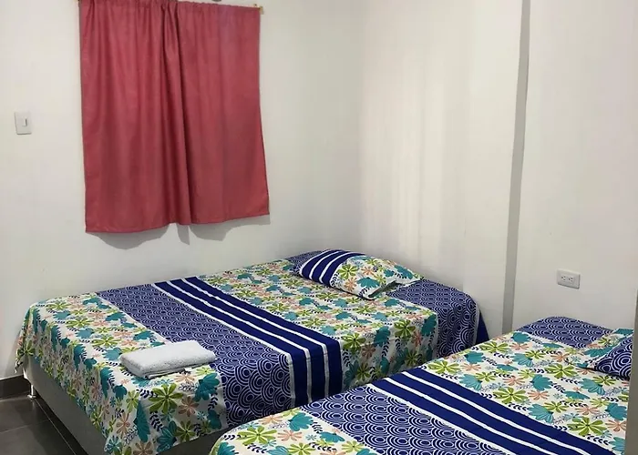 Hostal Santorini II