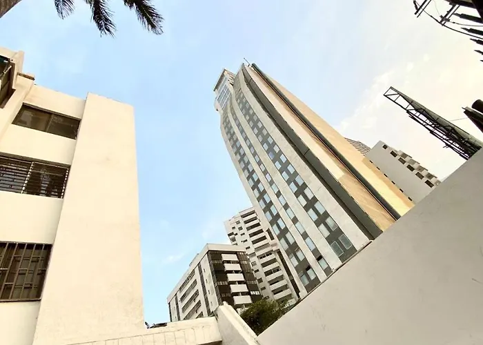 Casa Del Mar