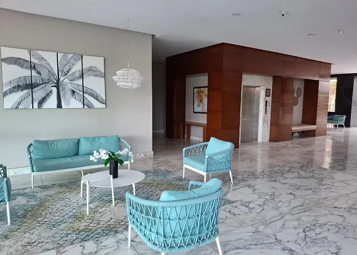 Cartagena Beach Condo - 1400 Sq. Ft.