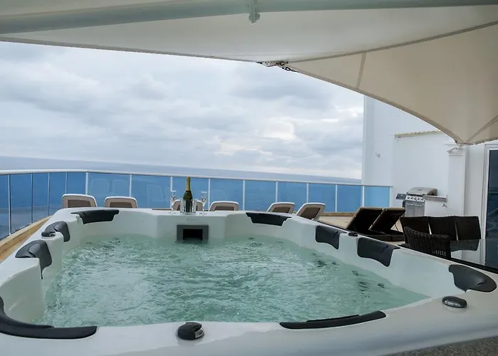 Ocean View Spacious Penthouses With Big Terraces And Over 318 Square Meters