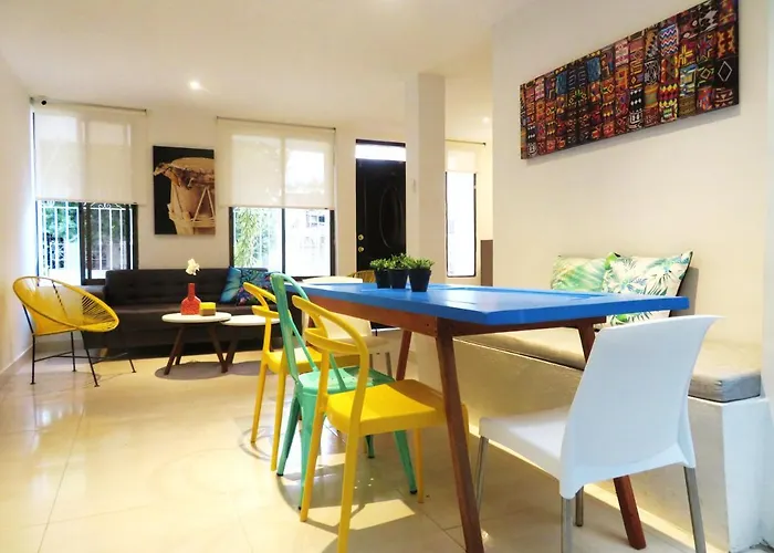 San Jacinto Hostel