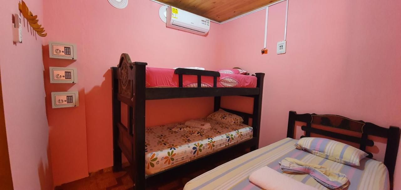 Happy Day Hostal