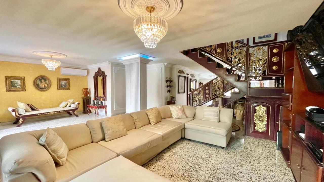 Casa Gaitan Holiday home *