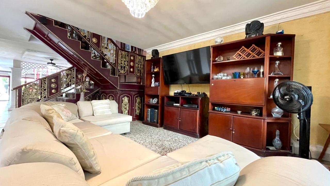 Casa Gaitan Holiday home *