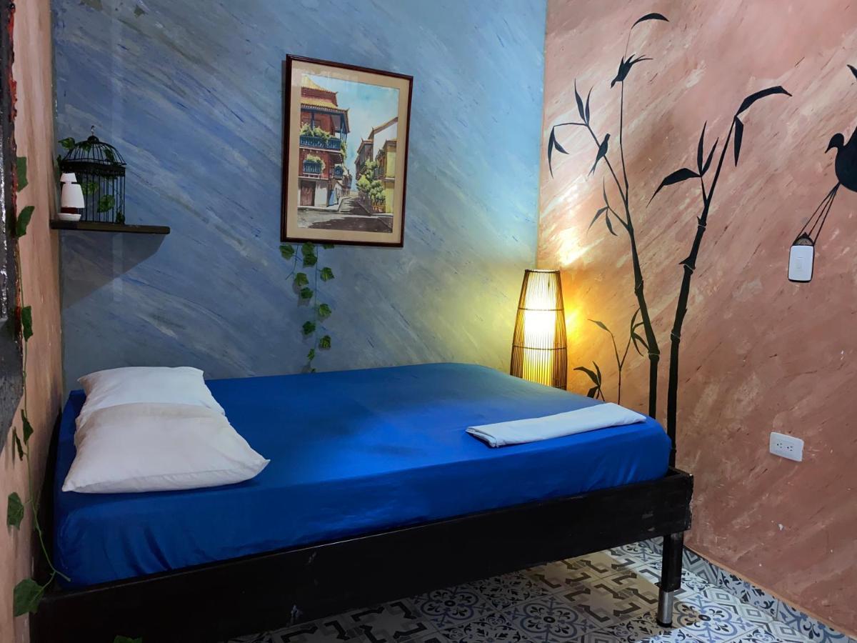 Hostal Pachamama Blue *