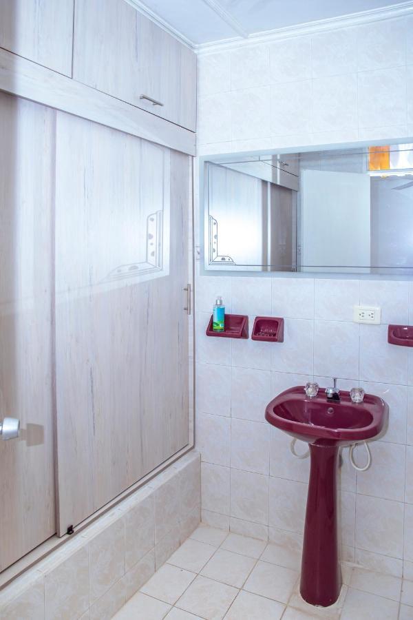 Aqui Me Quedo Habitación en casa particular *