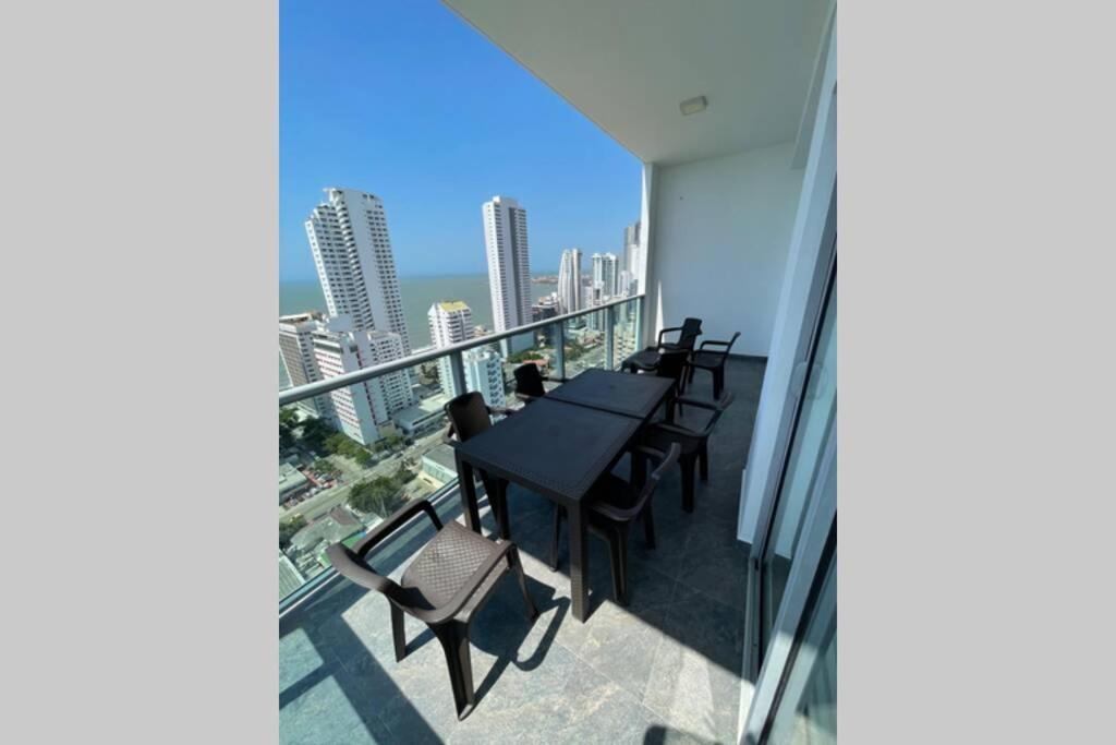 Infinitum Bocagrande-piso 26-apartamento Nuevo *