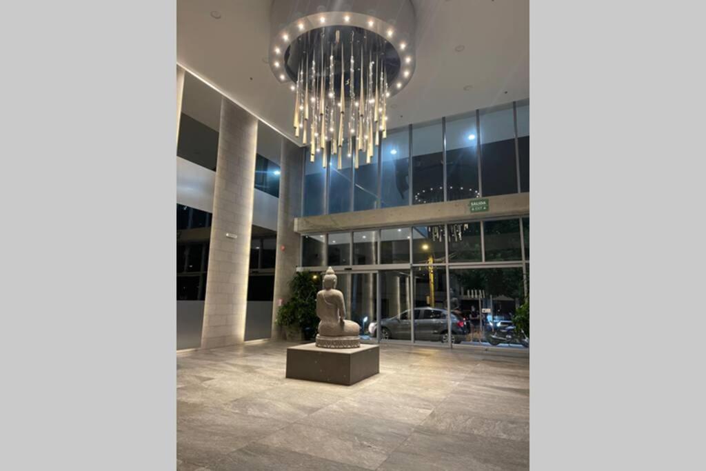 Infinitum Bocagrande-piso 26-apartamento Nuevo Apartment *