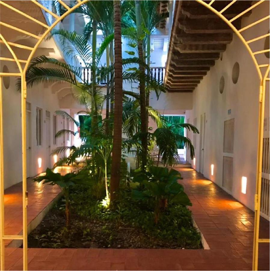 Casa Escallon Hostal *