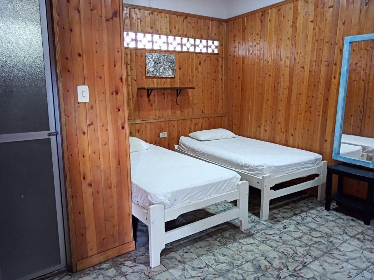 Mamabella Hostal