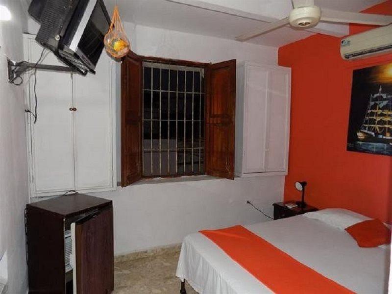 Hotel Pedregal 3*