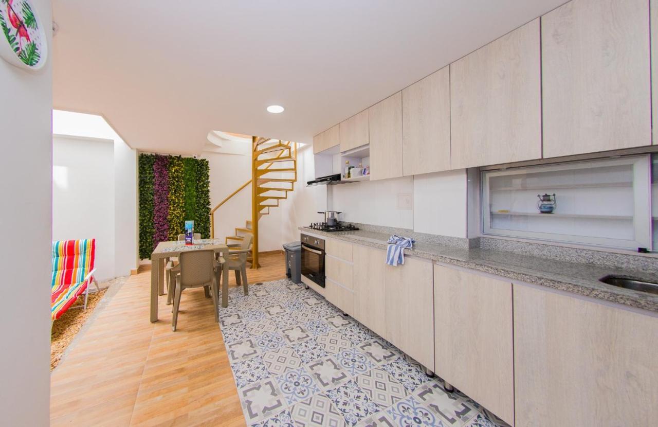 Casa En Con Jacuzzi Bed and breakfast *