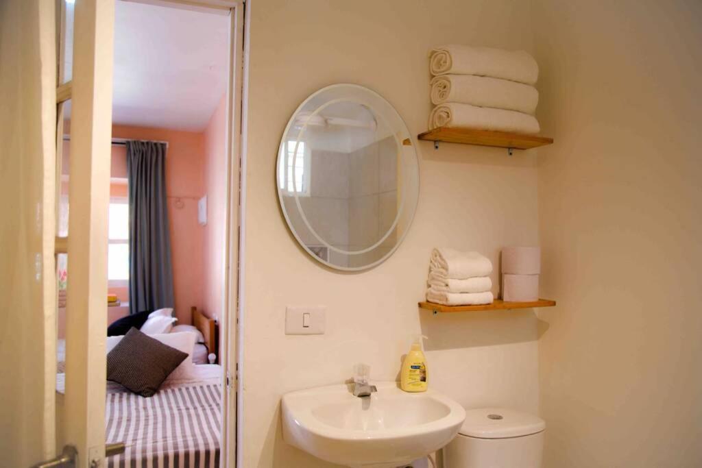 Great Location ! 4 Bedroom In The Heart Of Сasa de vacaciones Cartagena