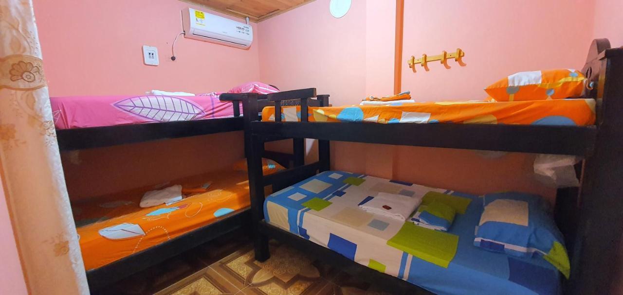 Hostal Happy Day *