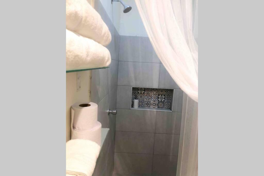 Great Location ! 4 Bedroom In The Heart Of Holiday home Cartagena