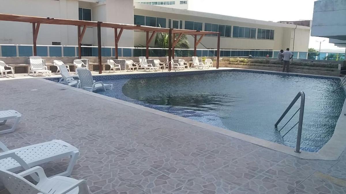 Hermoso Frente A La Playa Apartamento *