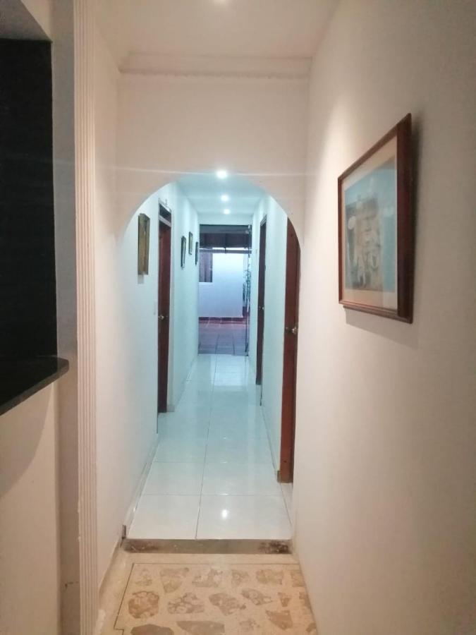 Bed and breakfast Airport 3*