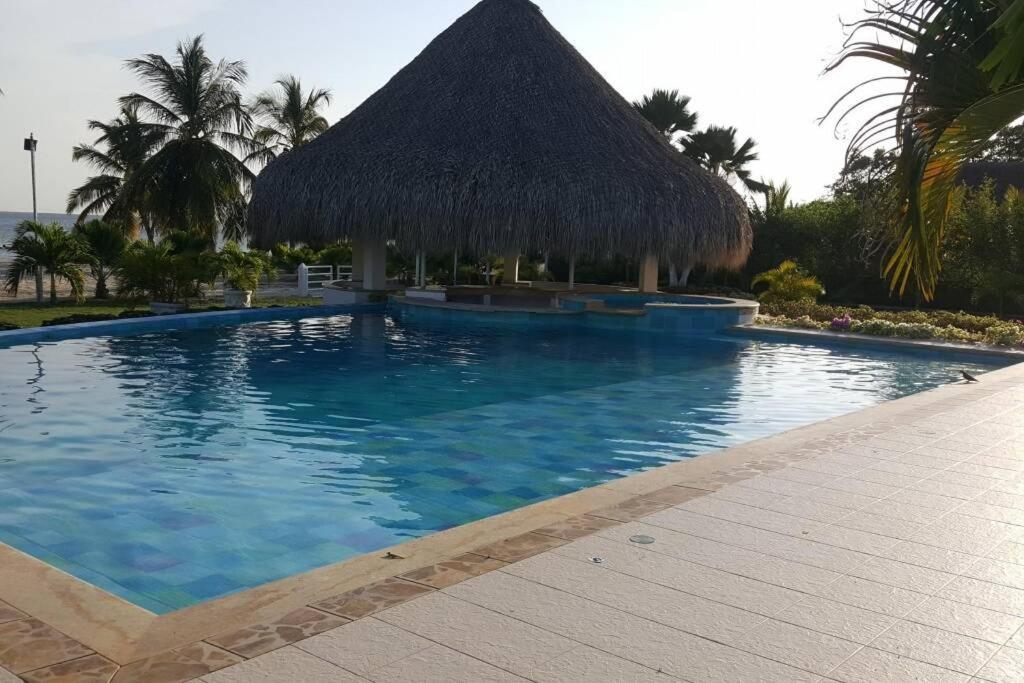 Villa Camatajua Baru House, Casa Con Playa En Isla Baru *