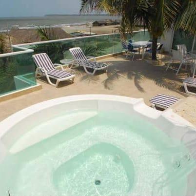 Casa Cabaña LUXURY Punta Icacos - La Boquilla Cartagena * Cartagena