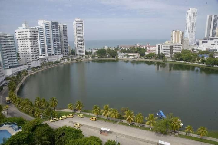 Apartamento En Cartagena, Edificio Nuevo Conquistador 14-07