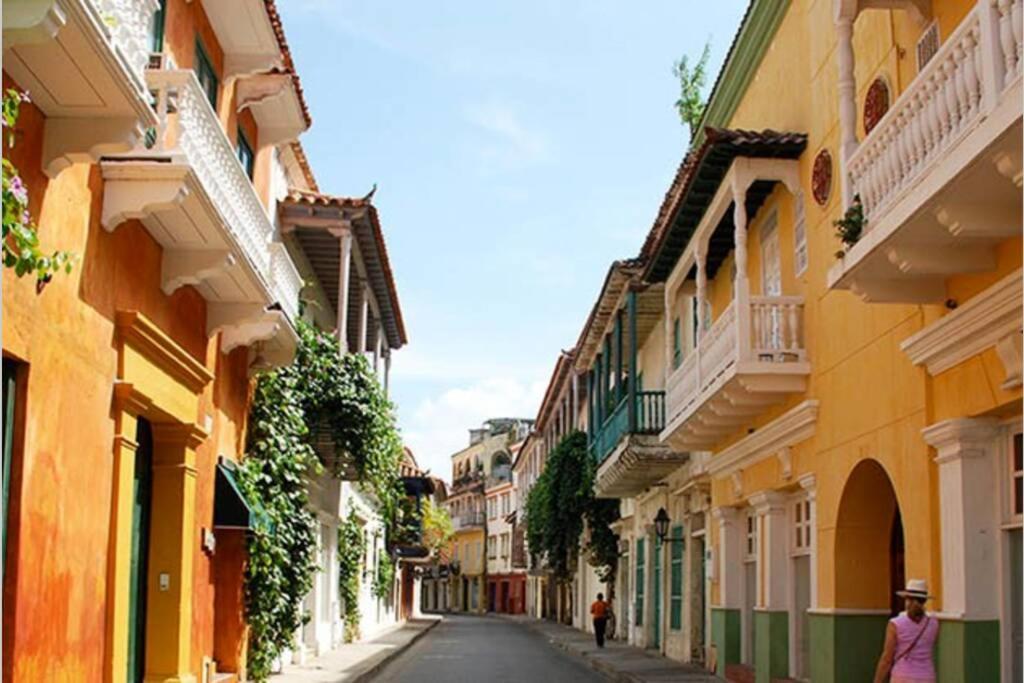 De Indias, Mar, Historia Y Diversión ! * Cartagena