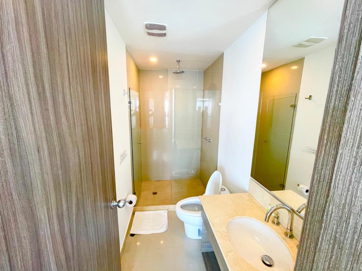 26flr Spectacular Seaview Morros City Bocagrande *