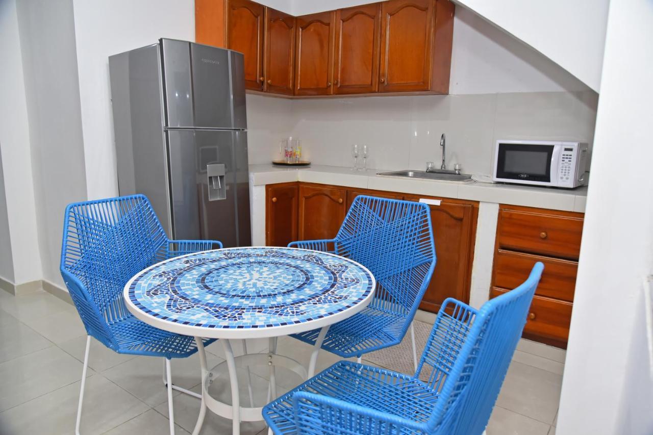 Beautiful 2 Bedroom Apartamento *