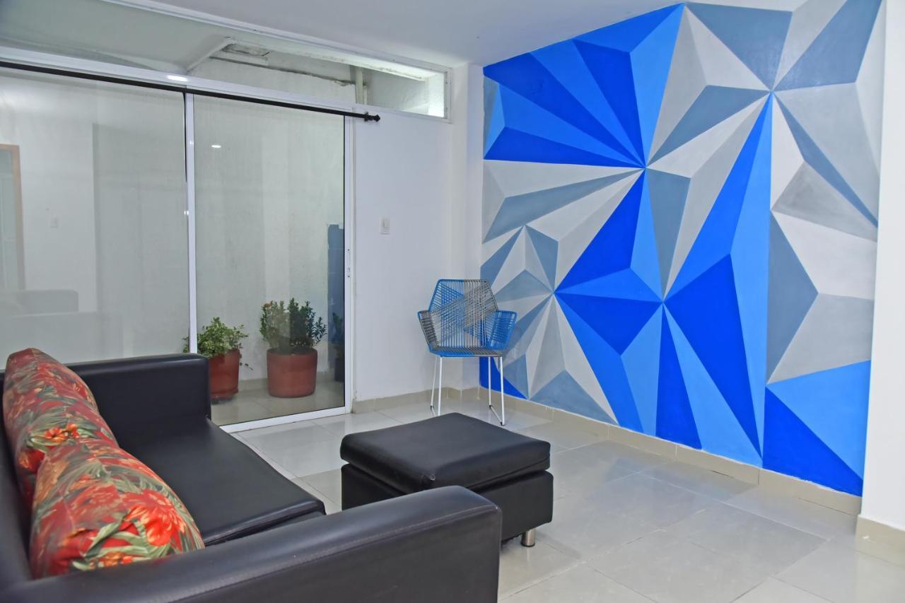 Beautiful 2 Bedroom Apartamento *