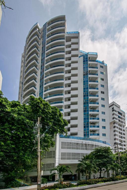 Apto frente al mar, El Laguito, Entire apartment beachfront Apartamento *