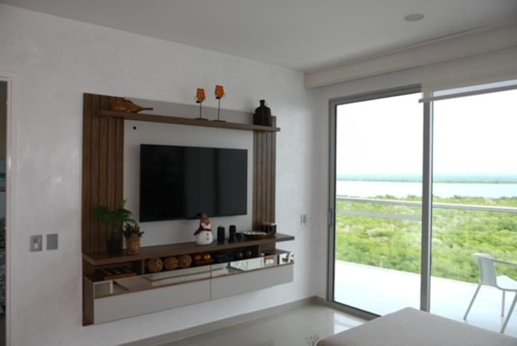 Hermoso Apartamento: Beachfront Comfort With Direct Access * Cartagena