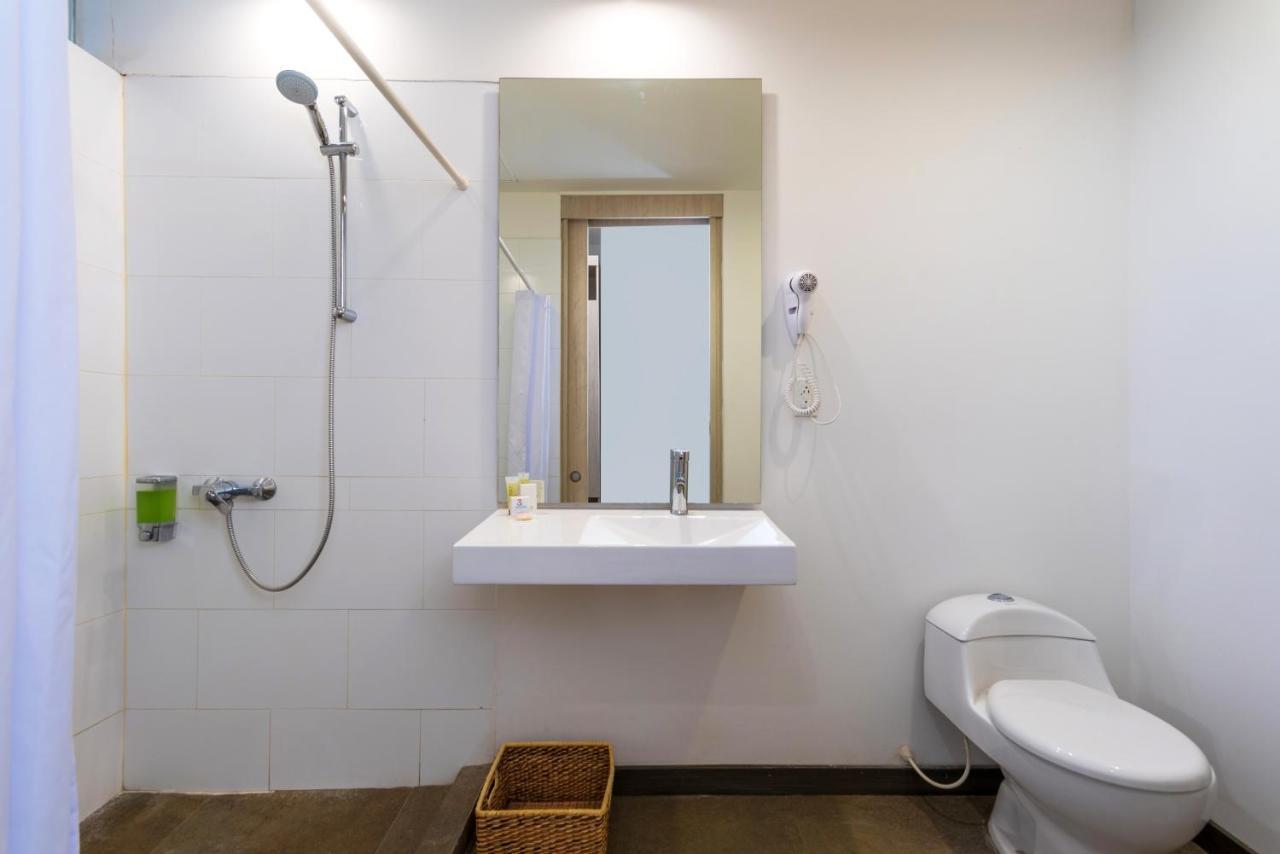 Hotel Viaggio Puerto De Mamonal 4*