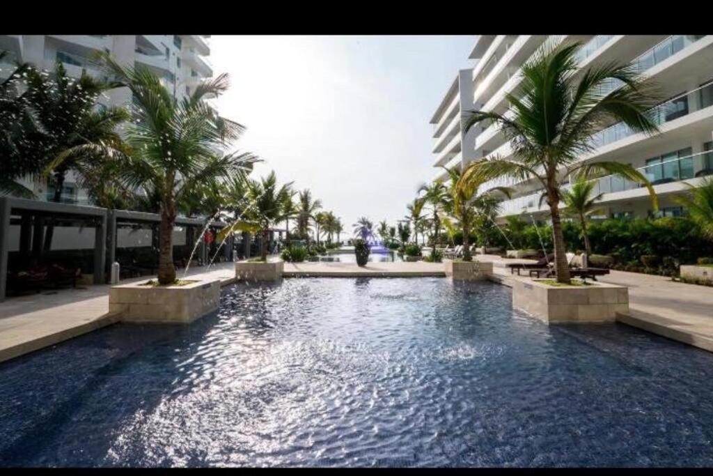 Apartment Hermoso Apartamento: Beachfront Comfort With Direct Access