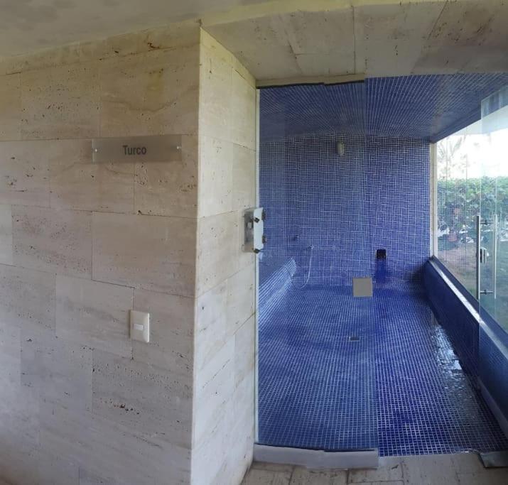 Hermoso Apartamento: Beachfront Comfort With Direct Access * Cartagena