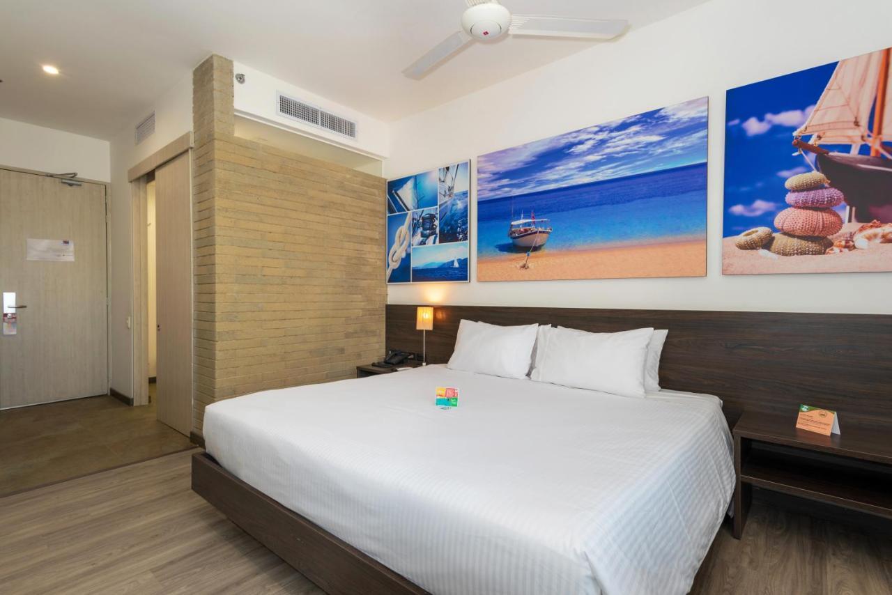 Hotel Viaggio Puerto De Mamonal