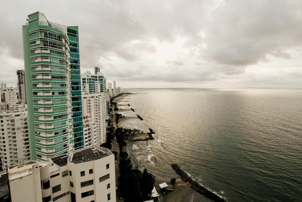 Beautiful Beachfront Apt In Bocagrande Apartamento Cartagena