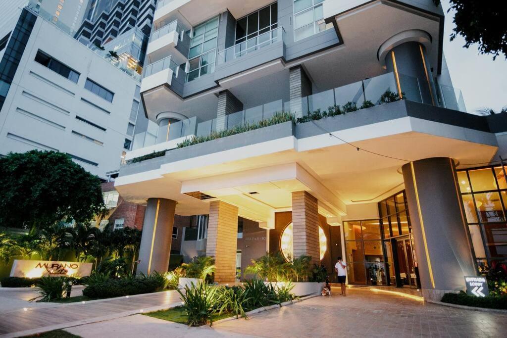 Beautiful Beachfront Apt In Bocagrande * Cartagena