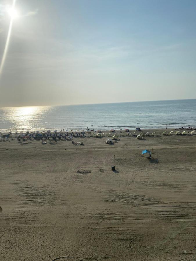 Fantastic 1 Bedroom Apartment, Direct Beach Access In The Best Area In Apartment *