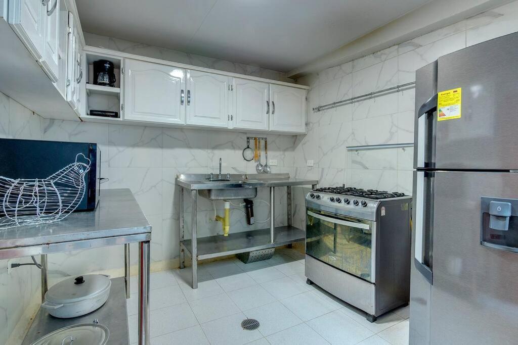 Guest Friendly Boutique House In Great Location