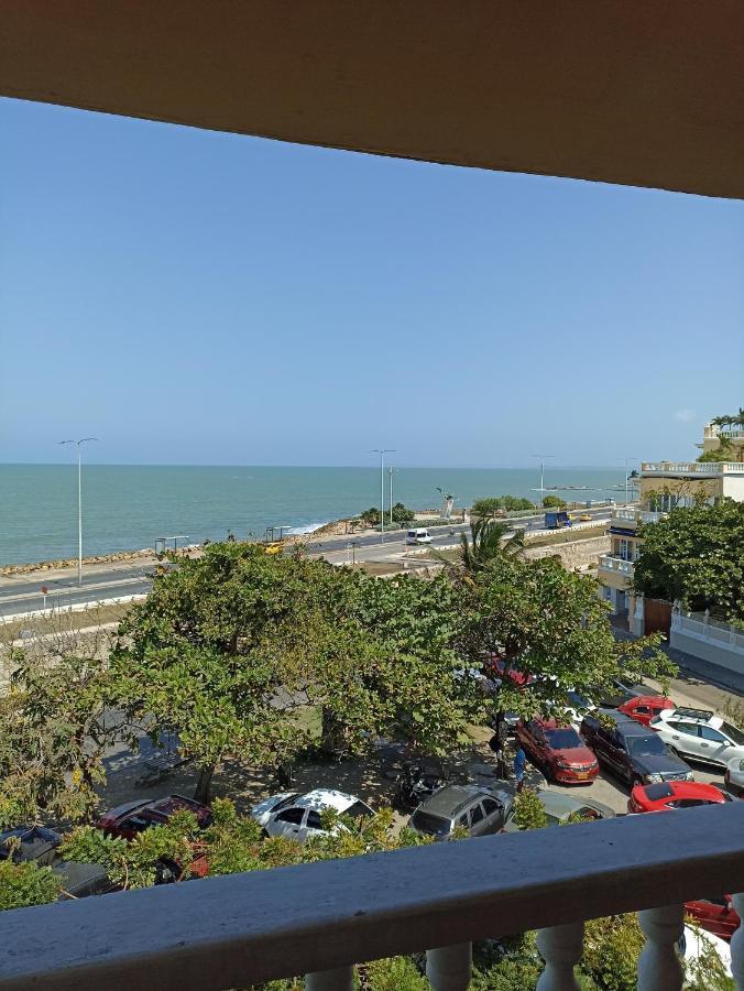 Lindo Y Comodo Apartamento Frente Al Mar En El Mejor Sitio Del Centro Histórico De Cartagena